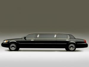 1998 Lincoln Town Car Limousine by Krystal